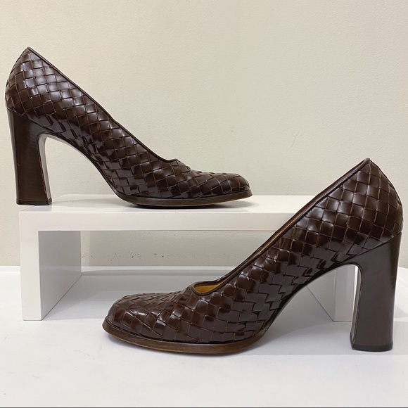 Bottega Veneta Vintage Round Toe Interecciato Woven Leather Block Heel Pump 38 8 - Picture 5 of 9